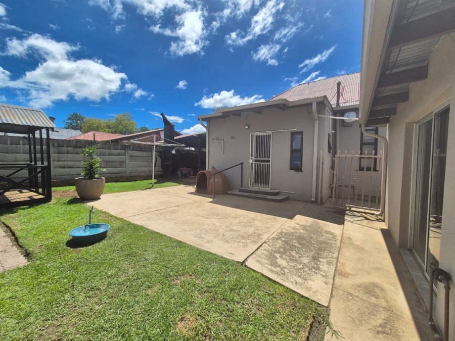 4 Bedroom Property for Sale in Bethlehem Free State